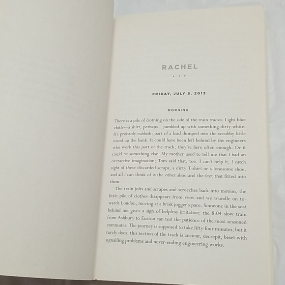 "The Girl on the Train" by Paula Hawkins NWT - Picture 8 of 8